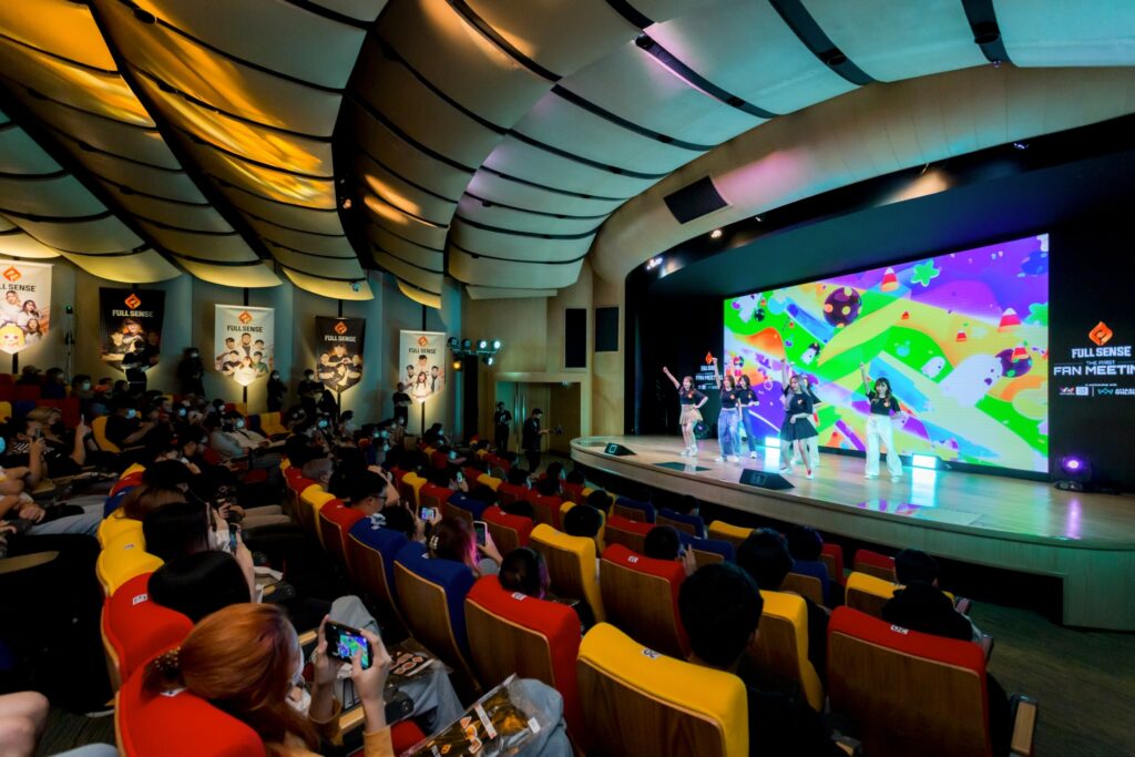 FULL SENSE fan meetup event