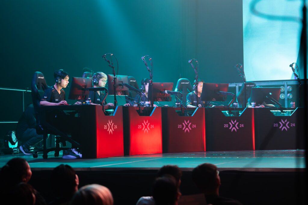 (Photo courtesy of FULL SENSE)