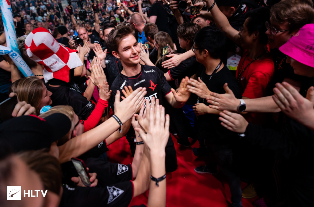 (Photo courtesy of HLTV)