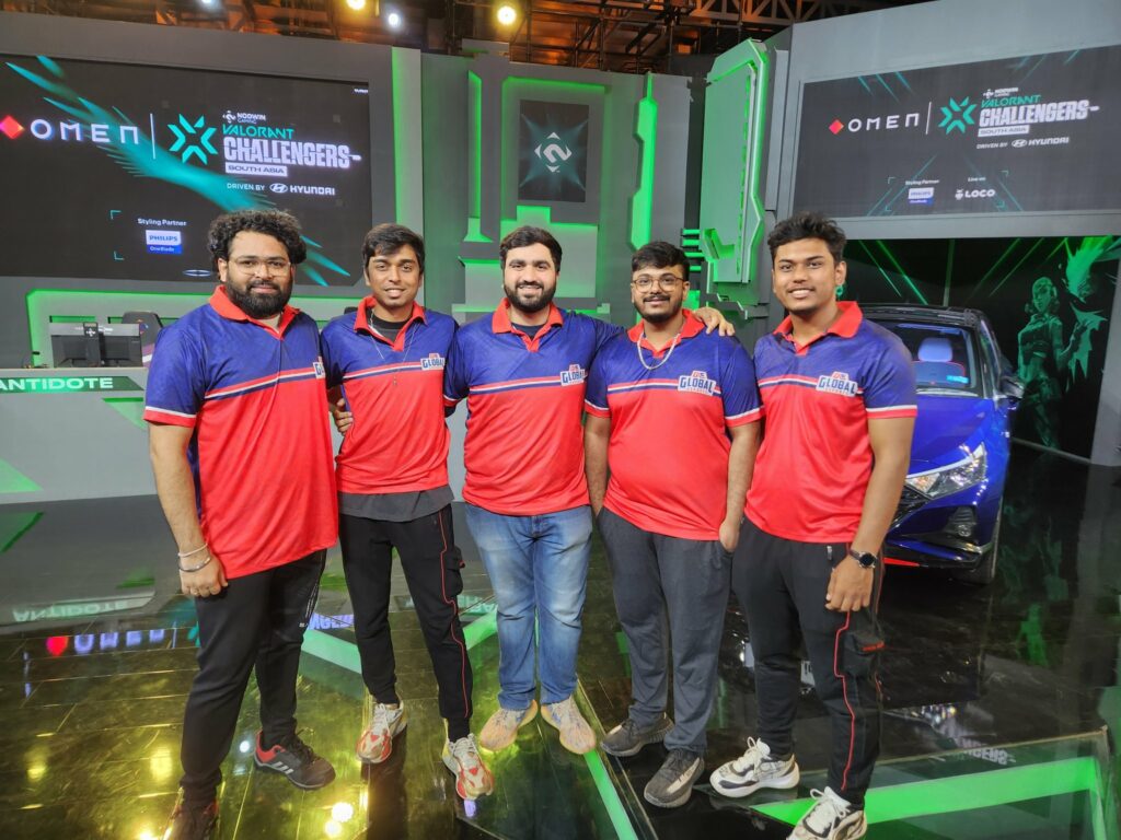 (Photo courtesy of HellrangeR)