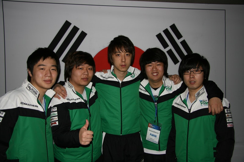 WeMade Fox at ESWC Asia Masters 2009(from left to right: glow, lsw, termi, bail, solo)(Photo courtesy of HLTV)