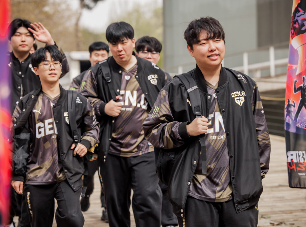 Gen.G making an entrance in Madrid(Photo courtesy of Colin Young-Wolff/Riot Games)