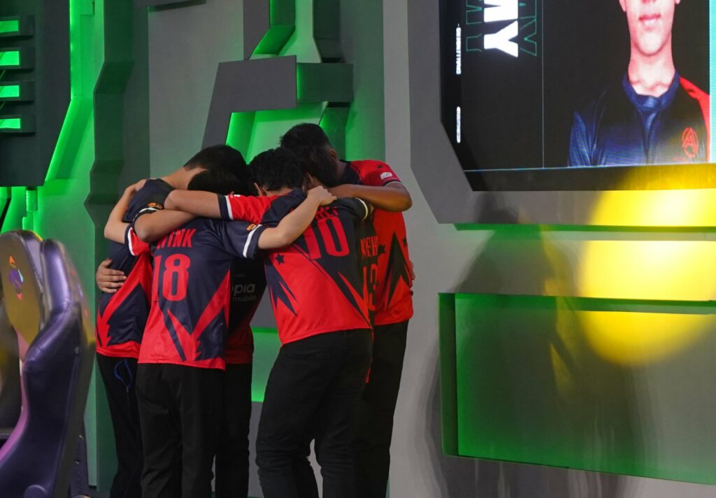 (Photo courtesy of Aster Army)