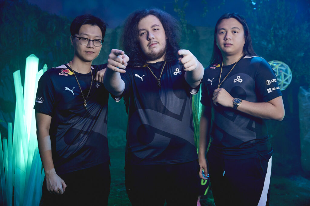 Can the NA LCQ winners represent their region in the playoffs? (Photo courtesy of Lance Skundrich/Riot Games)