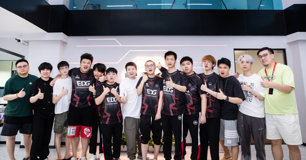 Edg EDward Gaming outclass On Sla2ers to qualify for VALORANT Champions ...