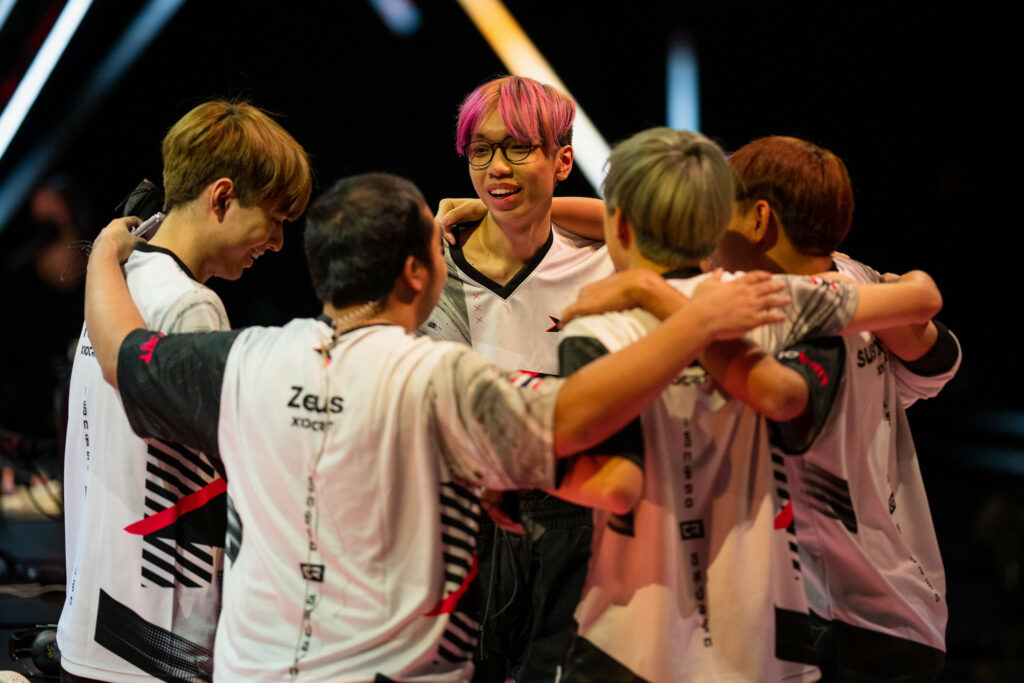 X10 CRIT defeated Masters 3 Berlin runner-ups Envy to secure playoffs, and eliminate them from Champions at the same time(Photo courtesy of Michal Konkol/Riot Games)