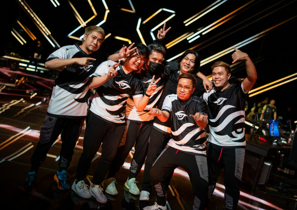 Kevin "Dispenser" Te and co. are set to face Acend today(Photo courtesy of Michal Konkol/Riot Games)